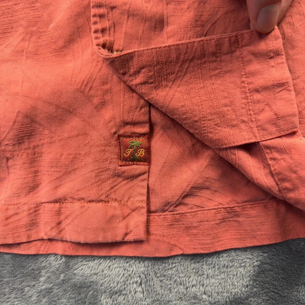 Tommy Bahama Shirt Mens Large Orange 100%‎ Silk Floral Leaf Pattern Button Up